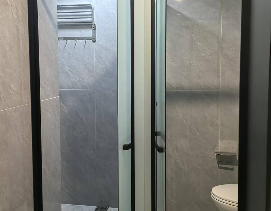 Prefabrykowane kapsuły łazienkowe z płytek ceramicznych